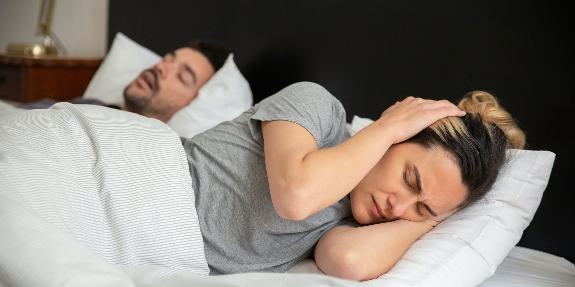 How Do Adjustable Bed's Help You Snore Less? Hugel Beds